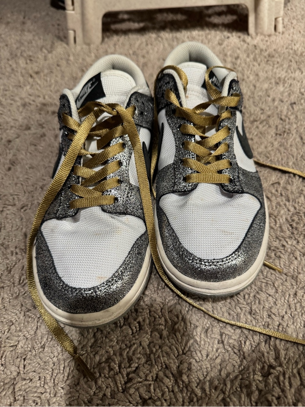 Nike Dunks low Silver Glitter and Gold Laces